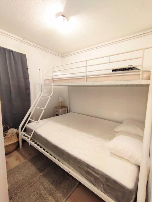 L'Escapade : Charmant T2 -Parking Gratuit, Piscine, Wifi, Clim Gruissan Esterno foto